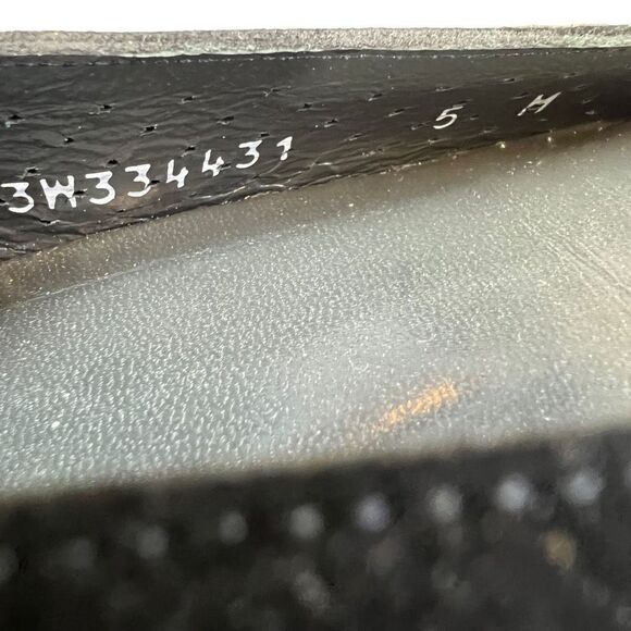 Stuart Weitzman Women's Suede Leather Kitten Heel Pump Dress Shoes Black Size 5 - Picture 5 of 10